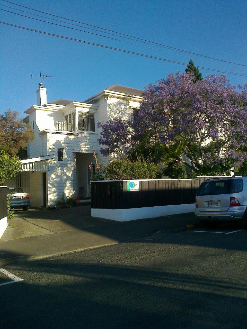 Honeysuckle House Hostel